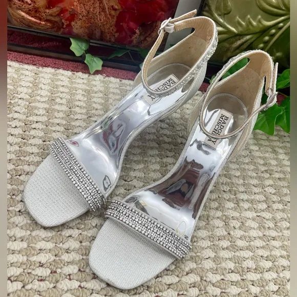 Badgley Mischka Collection Urina Heeled Sandal in 10