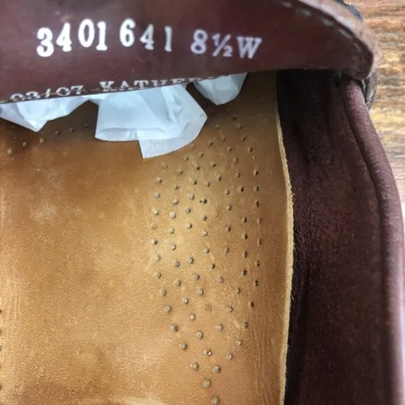 BASS Weejuns Women SZ 8.5 W Wide Brown Leather Penny Loafers Katherine Shoes