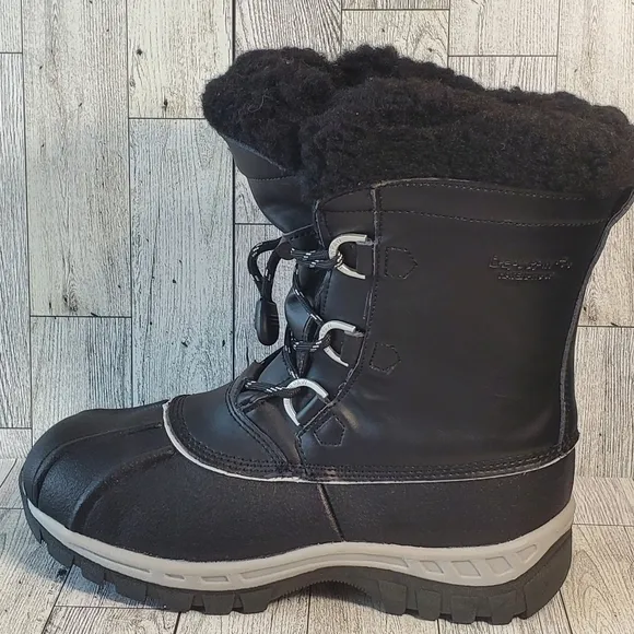BEARPAW Kelly Boots Black Leather Fur Lined Girls Youth  Size 4 Waterproof NWOT