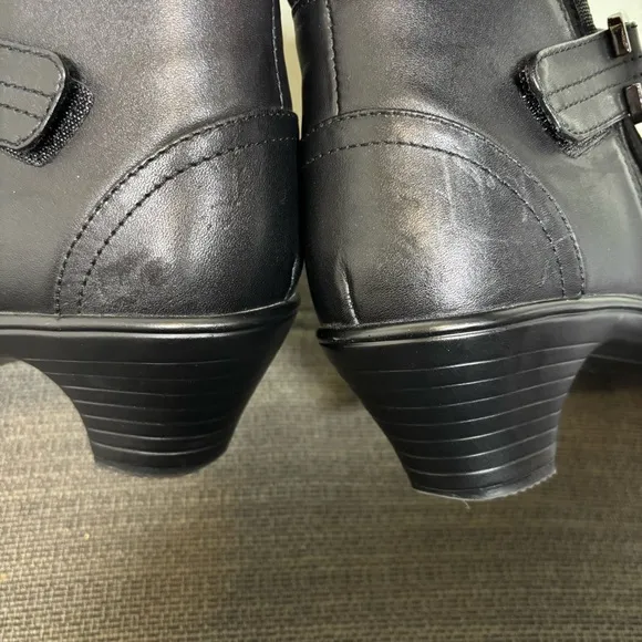 Bioheels OrthoFeet Emma Ankle Boot Side Zip Bootie-Black-Leather-Women Size 8.5