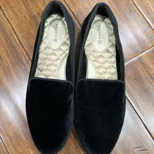 Birdies Black Velvet Loafers size 8.5
