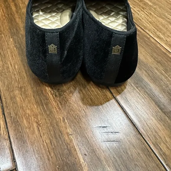 Birdies Black Velvet Loafers size 8.5