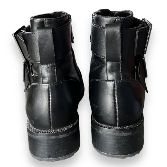 BLONDO Camila Waterproof Moto Bootie Size 9.5