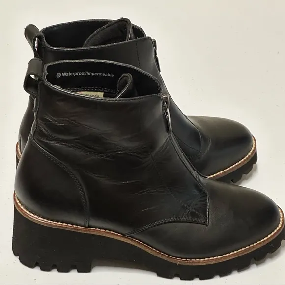 Blondo Drew Black Leather Ankle Boots Womens Waterproof Front Zip NWOB