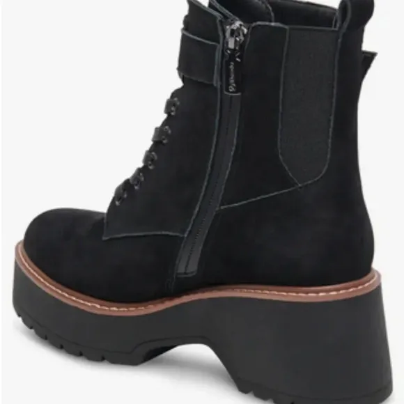 Blondo Goner Waterproof Platform Combat Boot in Black/Nubuck. Sz: 6.5