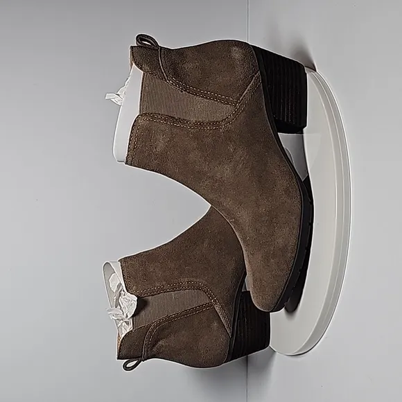 Blondo Victory Booties Ankle Boots Waterproof Suede Block Heel Zipper Brown 7.5