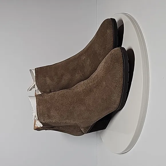 Blondo Victory Booties Ankle Boots Waterproof Suede Block Heel Zipper Brown 7.5