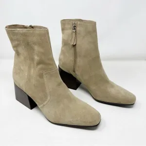 Blondo Salome Waterproof Boots Suede Size 11 Heeled Zip