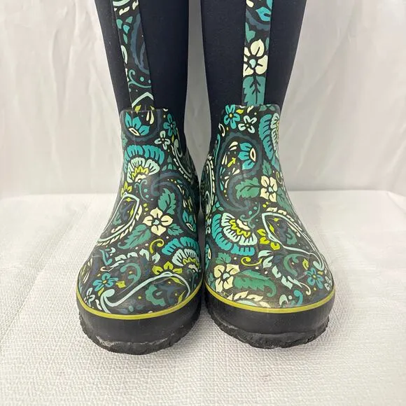 Bogs Boots Womens Size 7 Classic High Tuscany Green Waterproof Winter