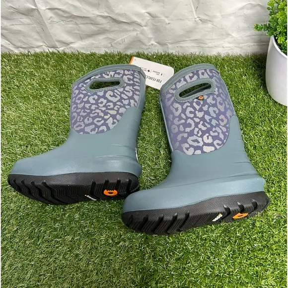 Bogs Kids' Neo-Classic Metallic Leopard Waterproof Winter Boots Sz 1 Misty Grey
