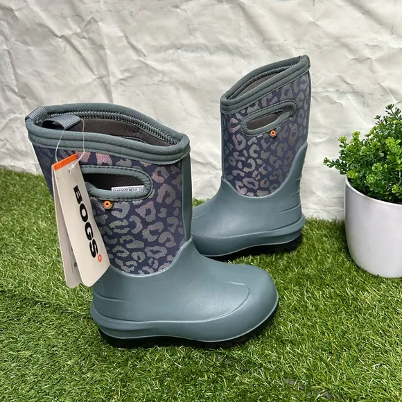 Bogs Kids' Neo-Classic Metallic Leopard Waterproof Winter Boots Sz 1 Misty Grey