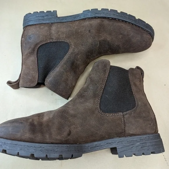 Born men's &quot;Pike&quot; sz 11.5 brown distressed Suede lug sole waterproof pull on  ha