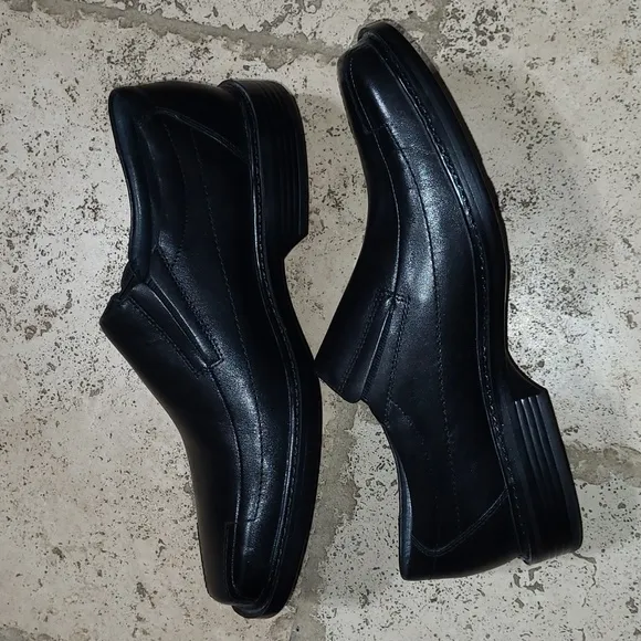 Bostonian 2 Pod Comfort Slip-On Dress Shoe's Size 9 Men's