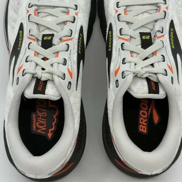 Brooks Adrenaline GTS 23 Mens 8 D White Gray Black Running Shoes Trainers