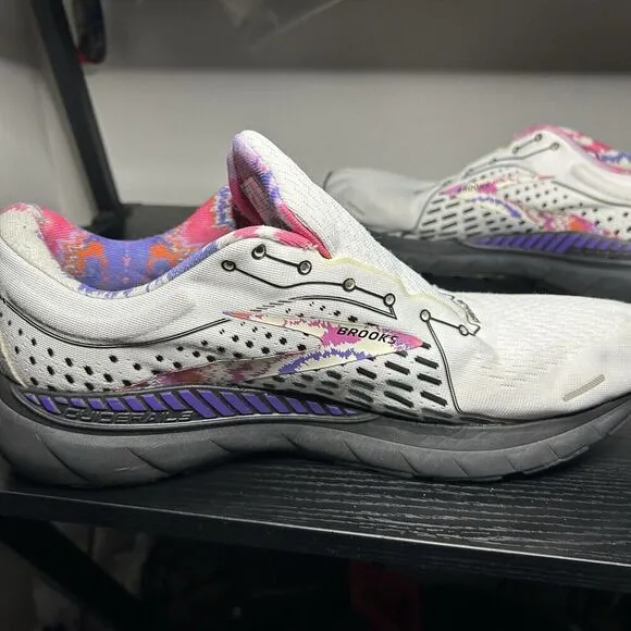 Brooks Adrenaline GTS 21 Mens 14 Shoes White Empower Her Road Running Support