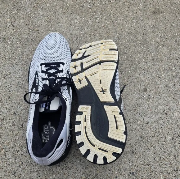 Brooks Athletic Shoes - Black and White