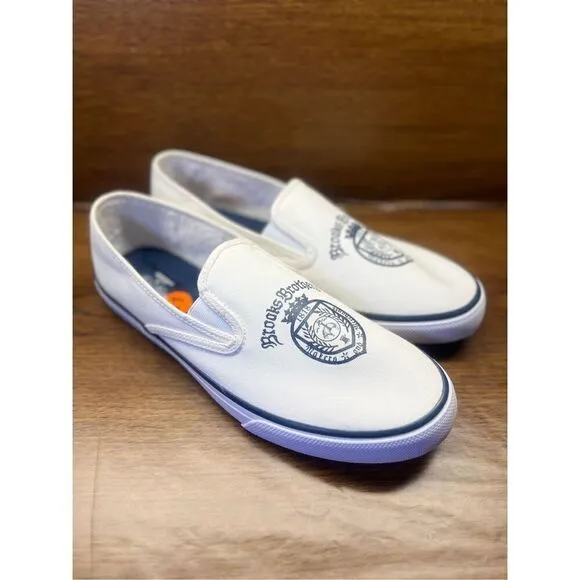 Brooks Brothers Sperry White &amp; Navy Crest Canvas Slip On Sneakers, Sz 11.5 Men’s
