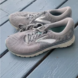 Brooks Glycerin 17 Running Shoes Women's sz 9.5B