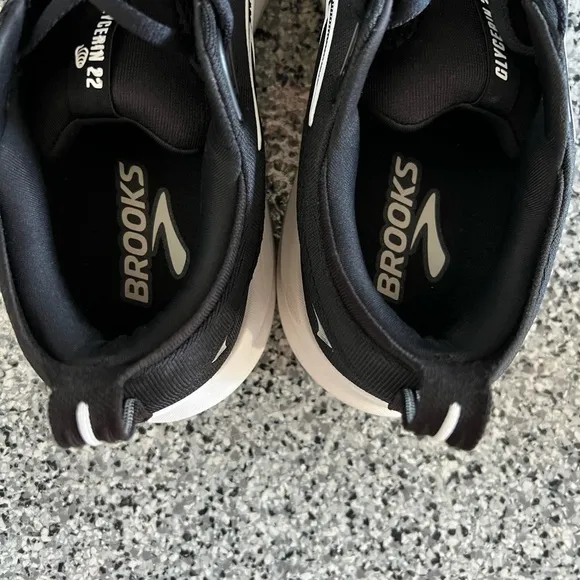 Brooks Glycerin 22 Running Shoes Black White Size 13 Men's