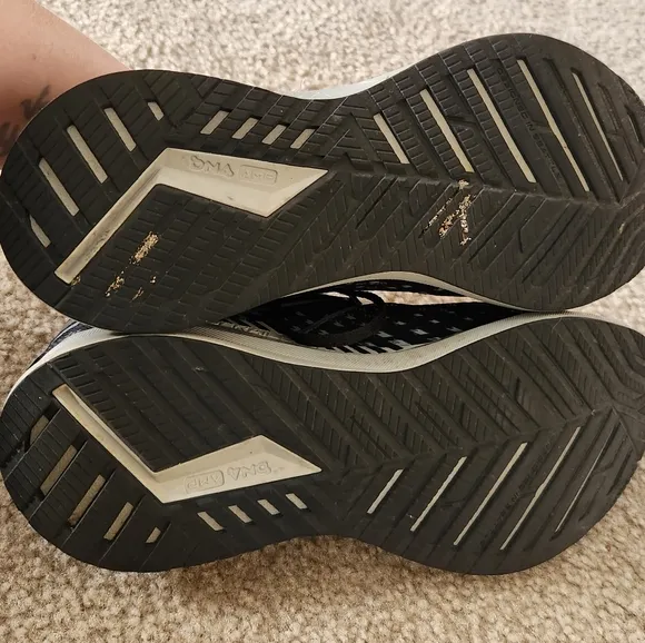 Brooks Levitate GTS 5 Running Shoes