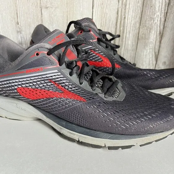 Brooks Mens Launch Gray Running Shoes Sneakers Size 10