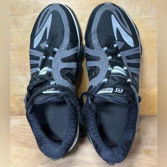 Brooks PureFlow 2 REFLECTIVE Mens Size 8 (D) Running Shoes Sneakers Black