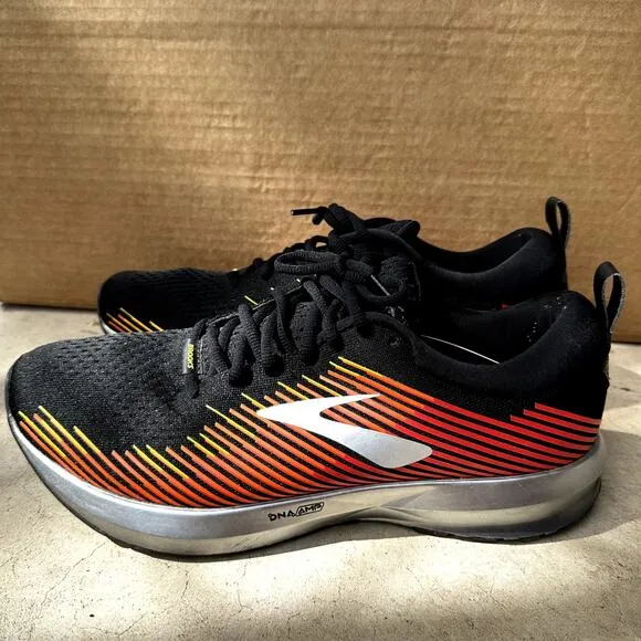 Brooks Running Shoes Levitate LE Lace Up Sneakers Athletic Black Orange 10.5