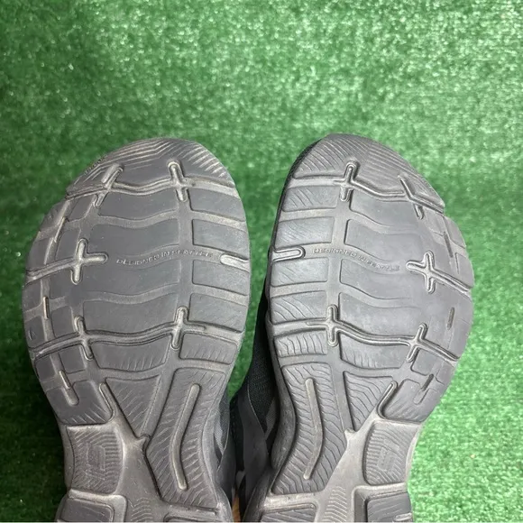 Brooks Womens Ghost 15 1203801D020 Black Running Shoes Sneakers Size 9.5 D Wide
