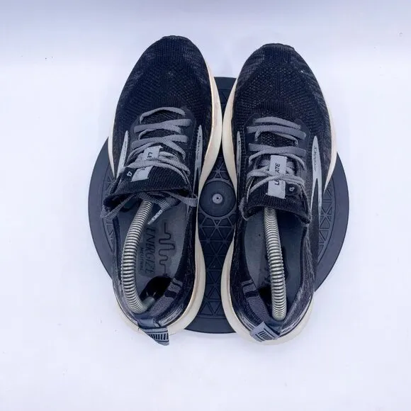 Brooks Womens Levitate 4 1203351B012 Black Running Shoes Sneakers Size 8B