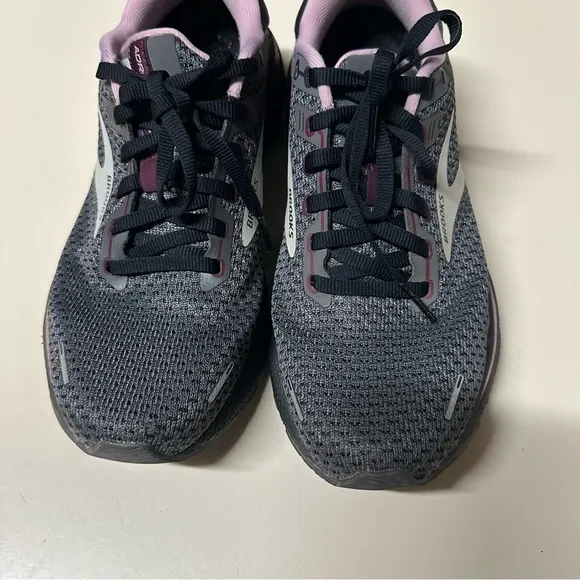 Brooks Womens Running Adrenaline GTS Athletic Shoes Size 8.5 Black Purple