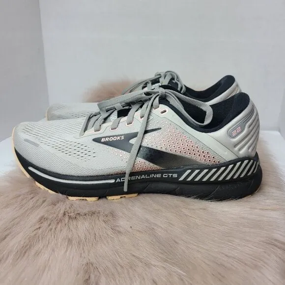 Brooks Womens Adrenaline GTS 22 Running Shoe Gray(missing insole) Size 9