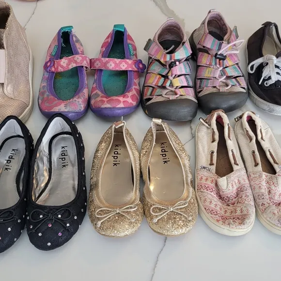 Bundle Of Girls Shoes, Kidpik, Toms &amp; More, Size 13