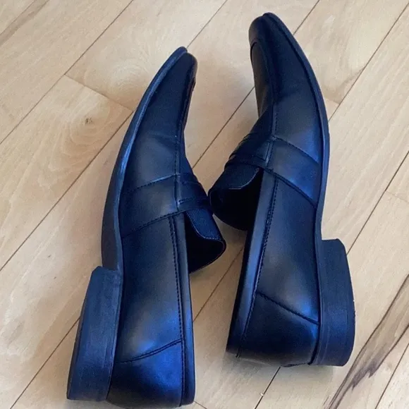 Calvin Klein Bartley Diamond Leather Slip On Shoes. Black, men’s size 11.5
