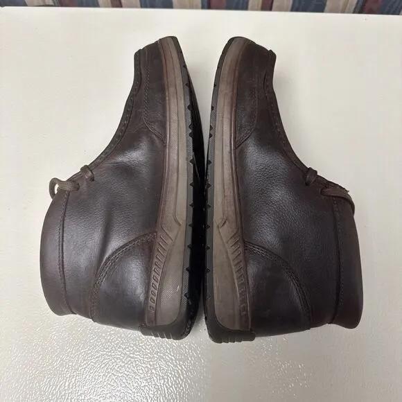 Carhartt Chukka Boots Mens Size 10.5 M Ankle Shoes Brown Leather Casual CMX4033