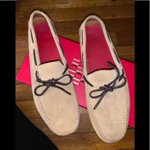 Carolina Herrera Men's Beige &amp; Brown Suede Drivers
