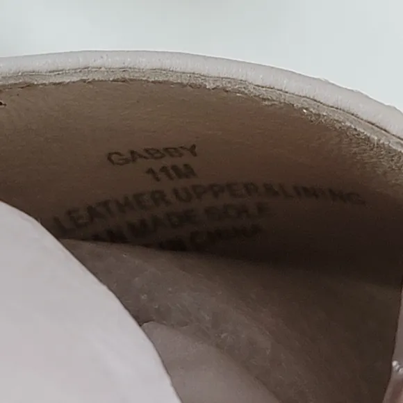 Cecelia New York Gabby Wedge Sz 11