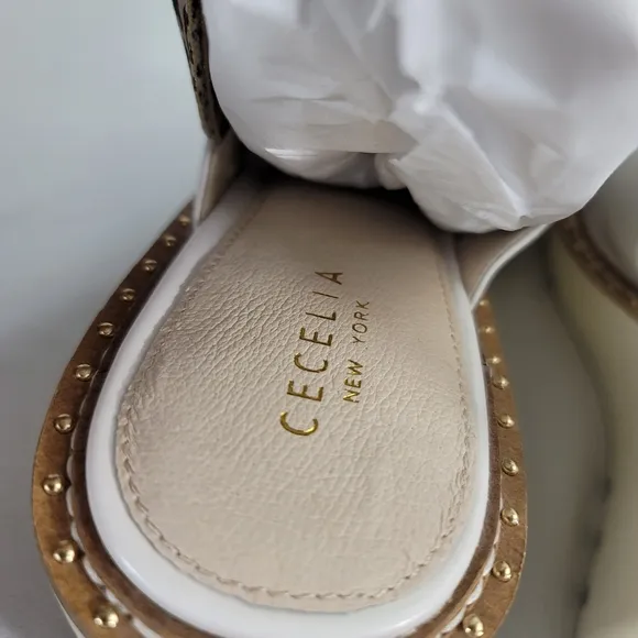 Cecelia New York Gabby Wedge Sz 11