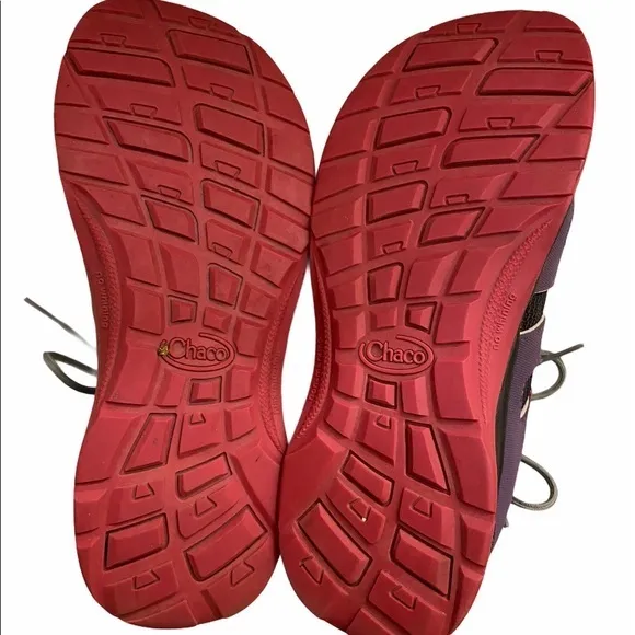 CHACO Zanda hiking athletic shoes lace up purple pink 4 (Girls)