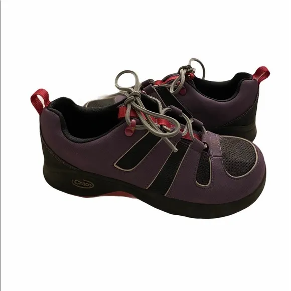 CHACO Zanda hiking athletic shoes lace up purple pink 4 (Girls)
