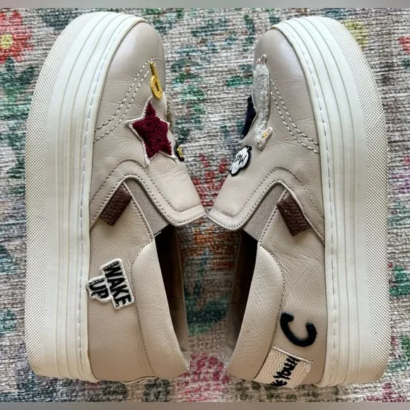 CHAUSSURE LAPIN HILO SLIP-ON SNEAKERS in IVORY