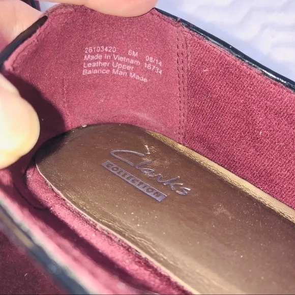 Clarks Collection Velvet Burgundy Red Loafers