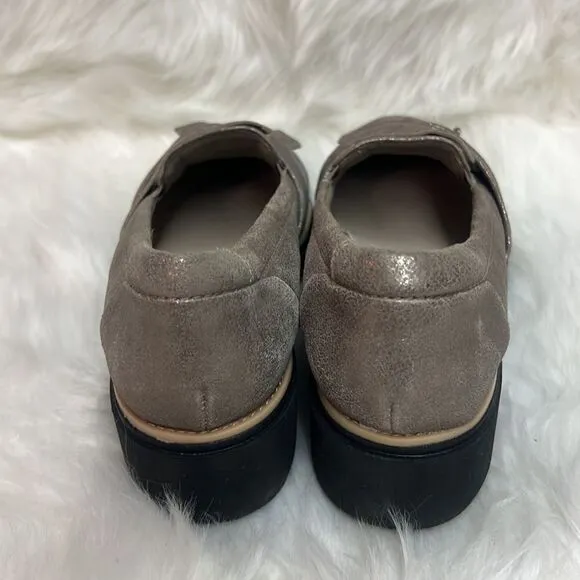 Clarks Sharon Dasher Pewter Suede Loafers Knotted Size 10 Bin15