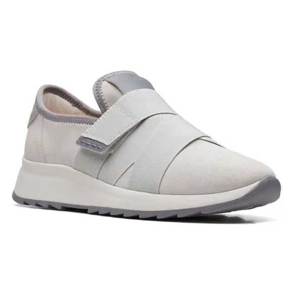 Clarks Sneakers Womens Size 9US Gray Dashlite Strap Shoes