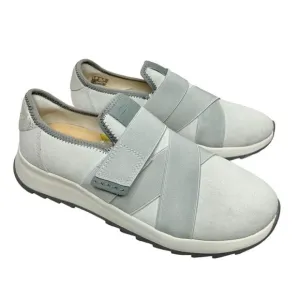 Clarks Sneakers Womens Size 9US Gray Dashlite Strap Shoes