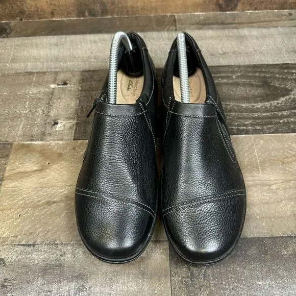 Clark’s Women’s Size 10 Cora Giny Loafers Black Leather Zip Up Slip On Shoes