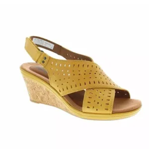 COBB HILL Janna Yellow Slingback Sandals Shoes Size 7 EUC