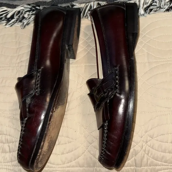 🌹COLE HAAN DEEP BROWN BURGUNDY PINCH BUCKLE LOAFERS