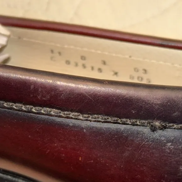 🌹COLE HAAN DEEP BROWN BURGUNDY PINCH BUCKLE LOAFERS