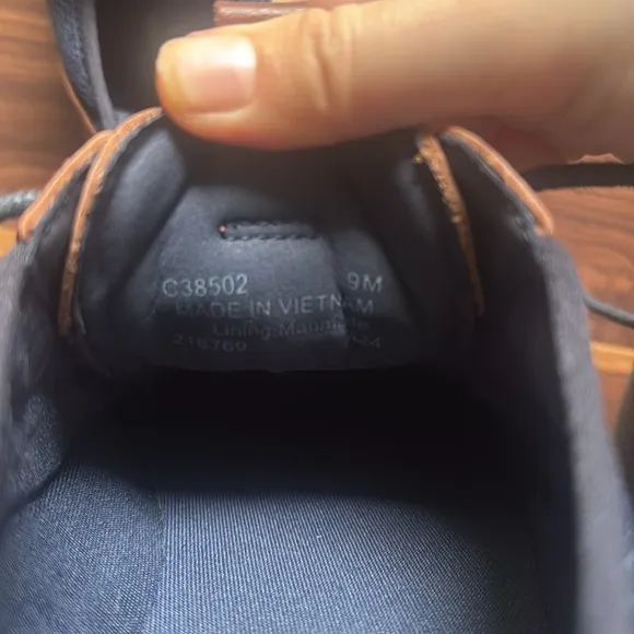 Cole Haan Grand Atlantic Knit Sneaker navy/brown size 9