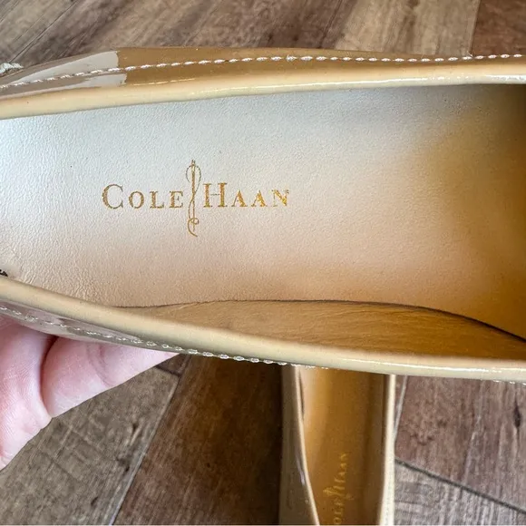 Cole Haan nude patent leather Tali lock loafers size 7.5 B